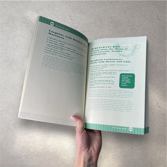 Rachael Ray 30-Minute Meals Cookbook - Picture 4 of 7